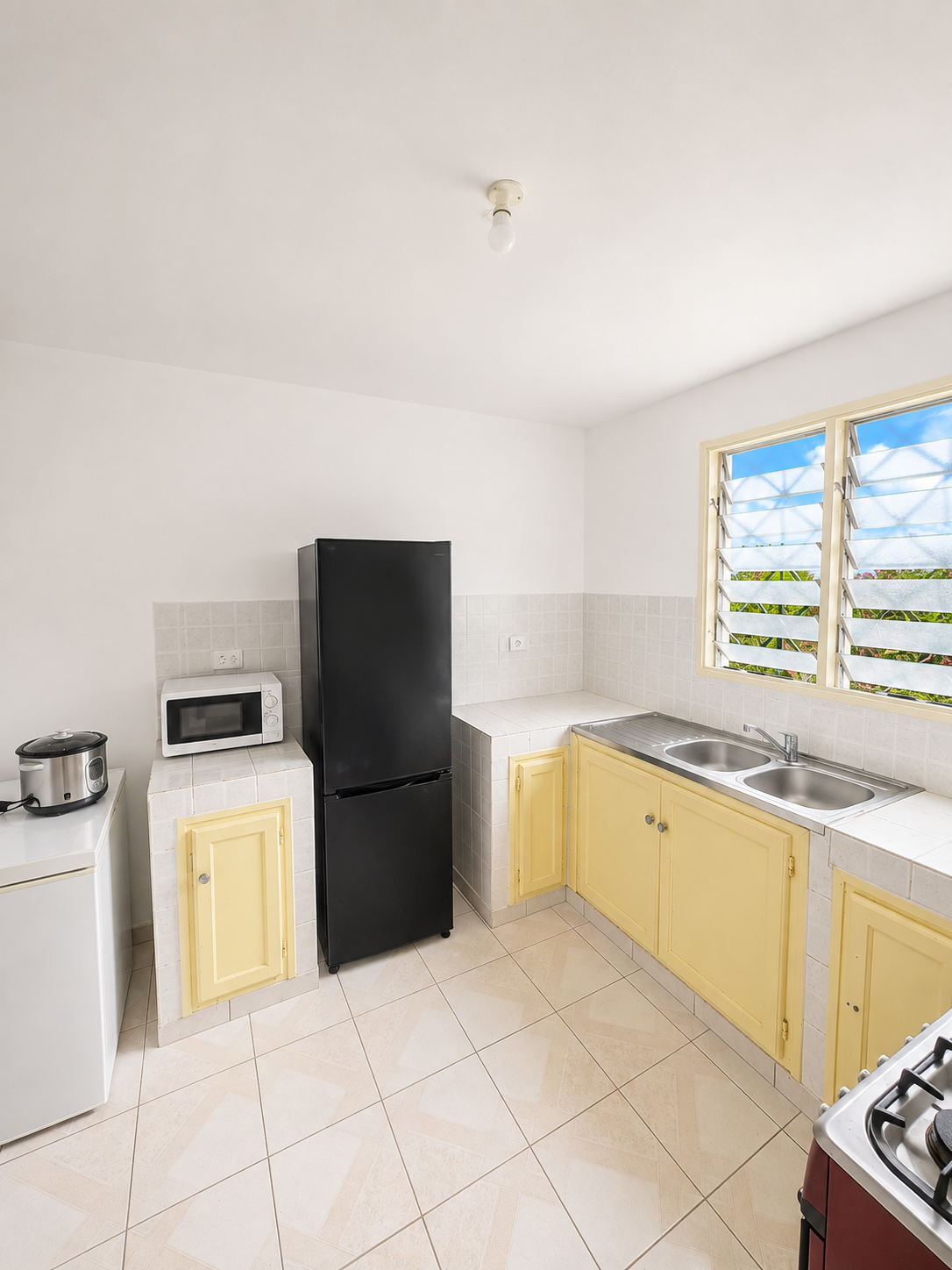 À vendre — Maison 75 m² — Saint-Benoît — vue 2