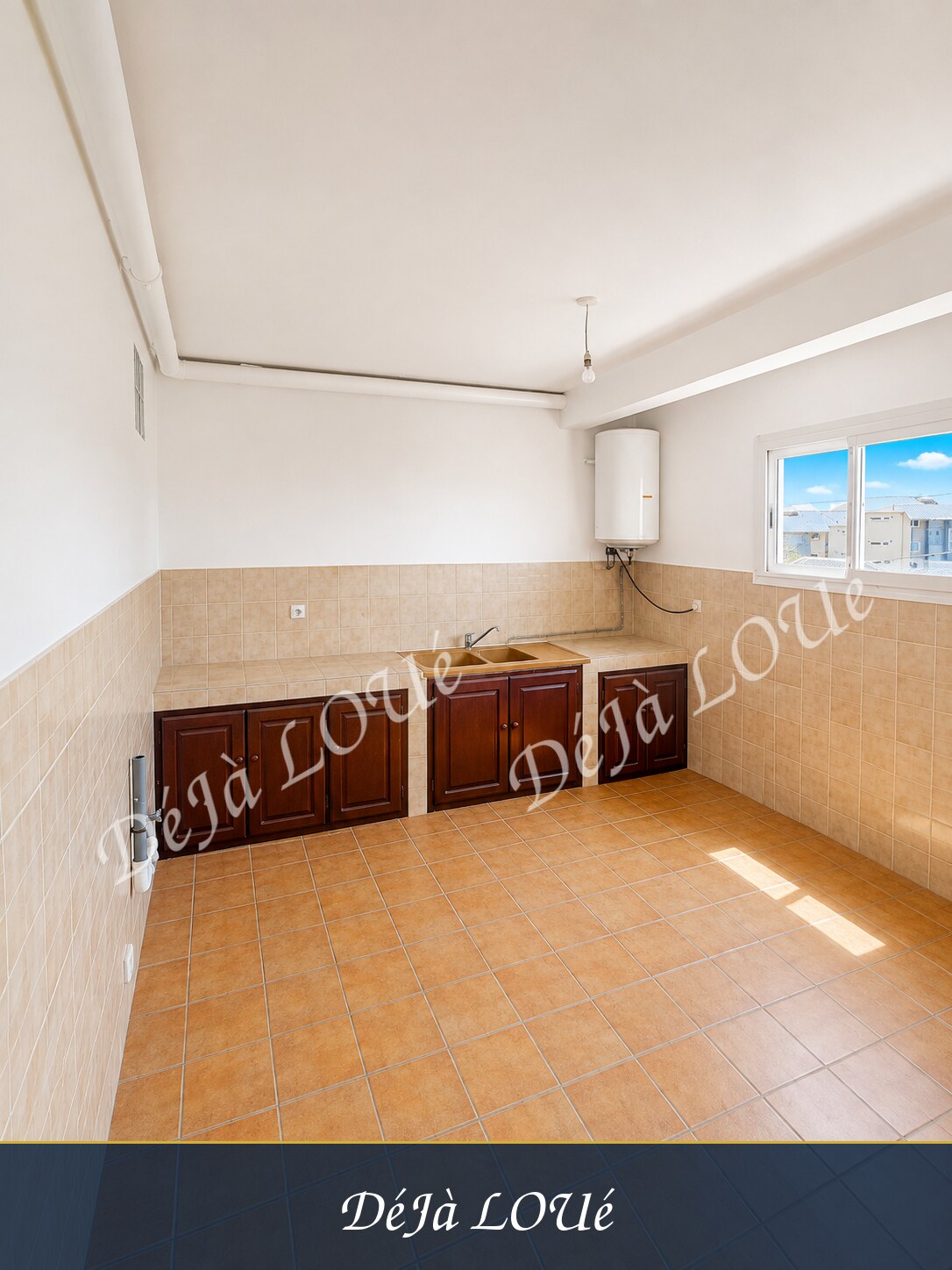 Accueil — Agence immobilière PROMO EST IMMOBILIER À LOUER – Appartement Duplex T3 – 84 m² – Saint Benoit — vue 2